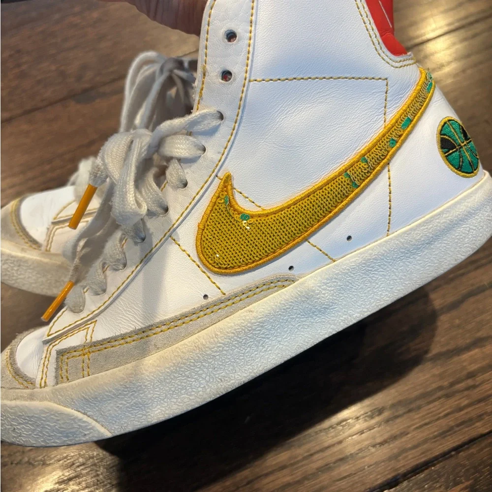 Nike Blazer Mid ‘77 Vintage ‘Roswell Rayguns’ - Picture 5 of 9